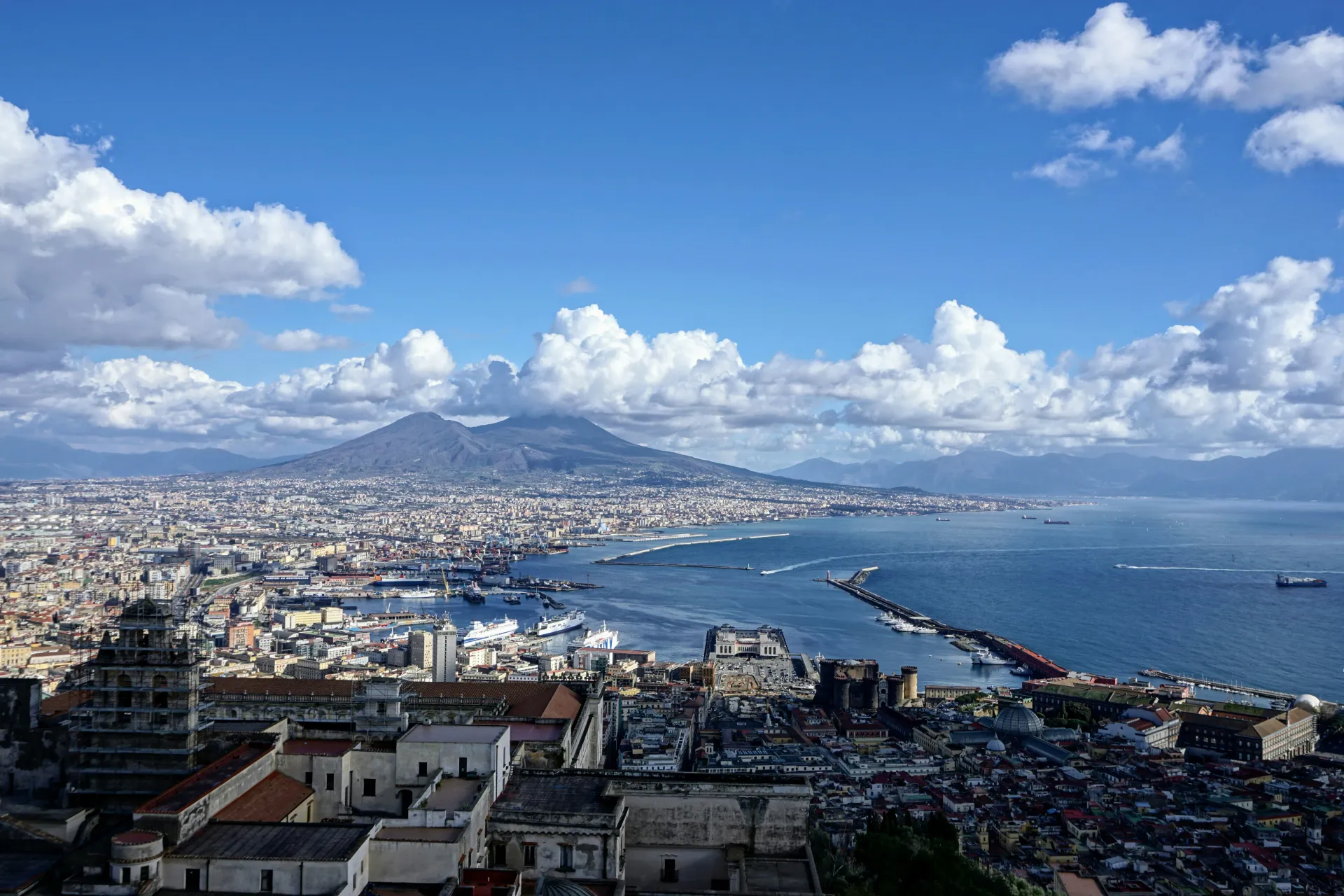 How to Get to Vesuvius from Naples or Sorrento: Your Practical Transfer Guide